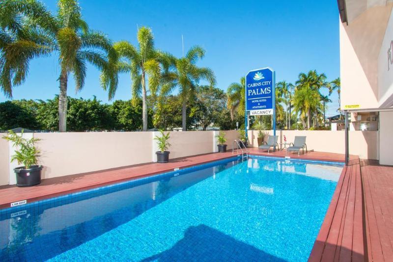 Hotel High Chaparral Cairns Exterior foto